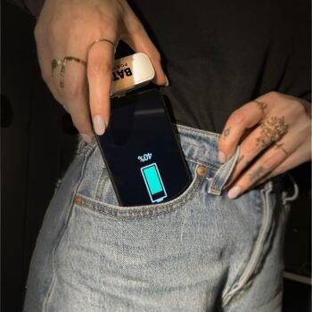 bats-portable-pocket-front